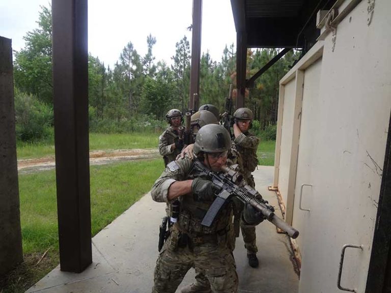 5 Man Cqb Stack CQB You’re Doing It Wrong - American Cop